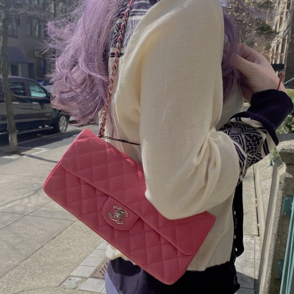 Chanel classic flap bag - Picture 3 of 16